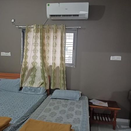 Honest Deluxe Room Garudeshwar المظهر الخارجي الصورة